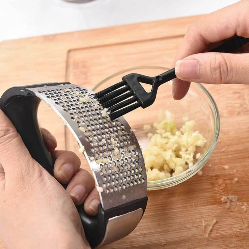 Garlic Master: Stainless Steel Garlic Crusher